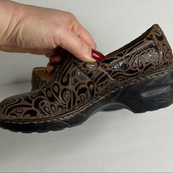 B.O.C Born Concepts | Slip on Shoes - Picture 4 of 8